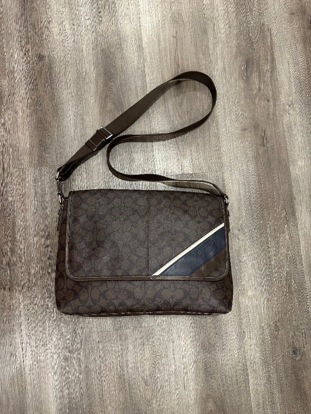 Coach Heritage Stripe Slim Messenger Bag